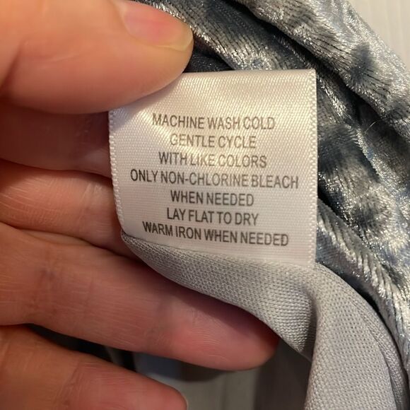 ModCloth Silver Crushed Velvet Pleated Midi Skirt - Picture 4 of 6